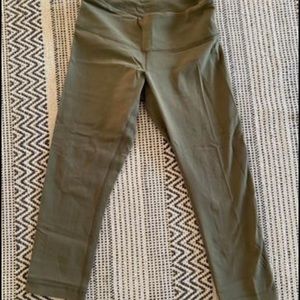 Lulu lemon cropped leggings